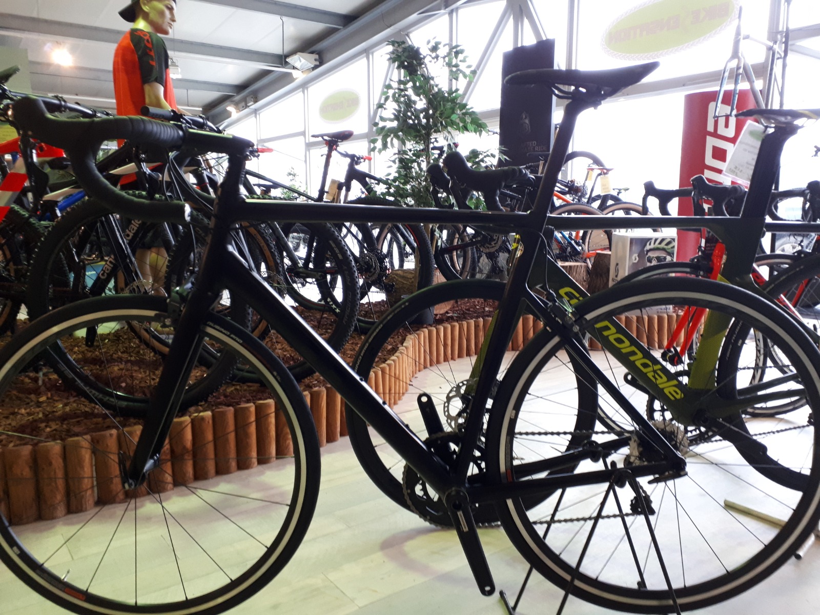 cannondale caad 13 2020