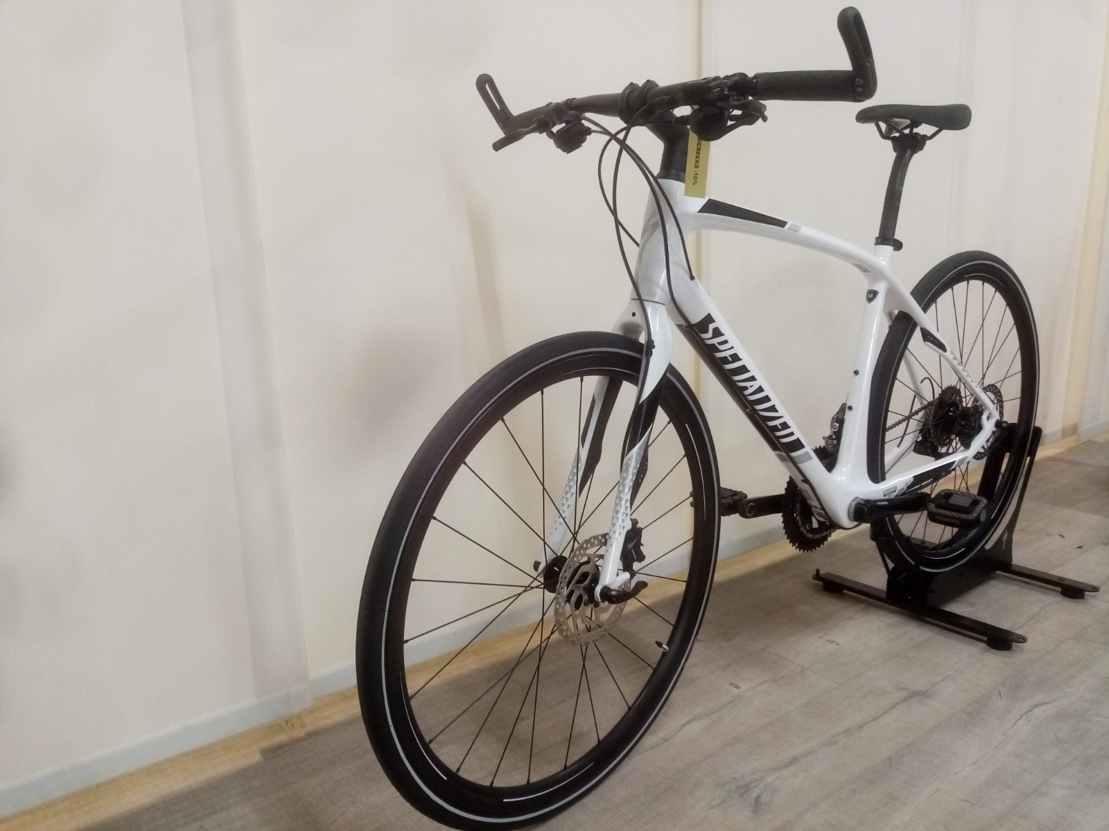 specialized sirrus comp carbon 2017 review