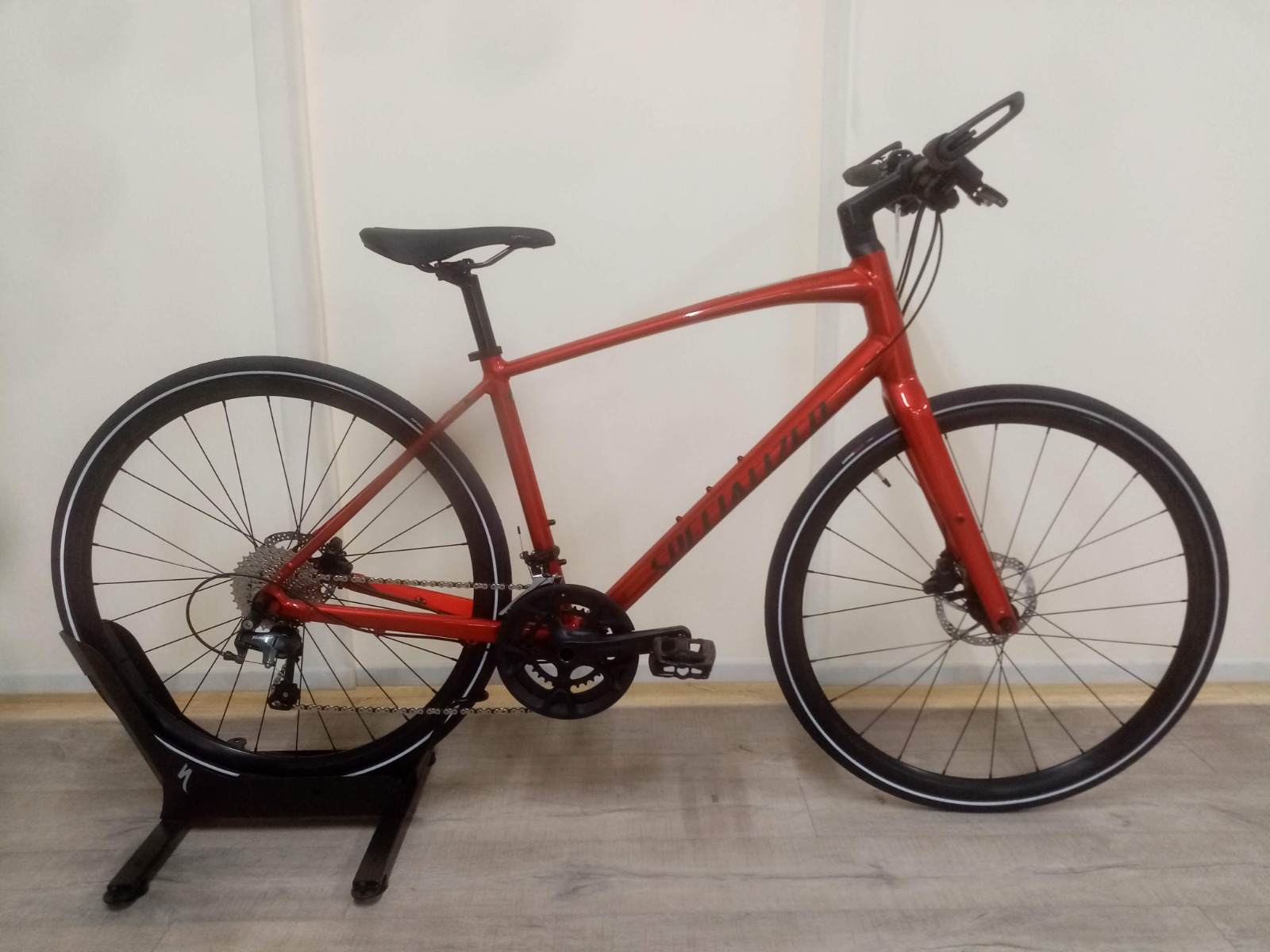 apollo gridlok junior mountain bike