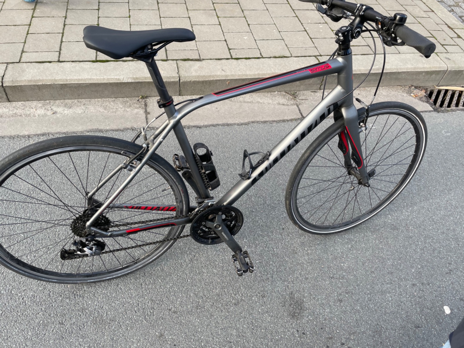 Specialized Sirrus Elite Carbon 2017 atelieryuwa.ciao.jp