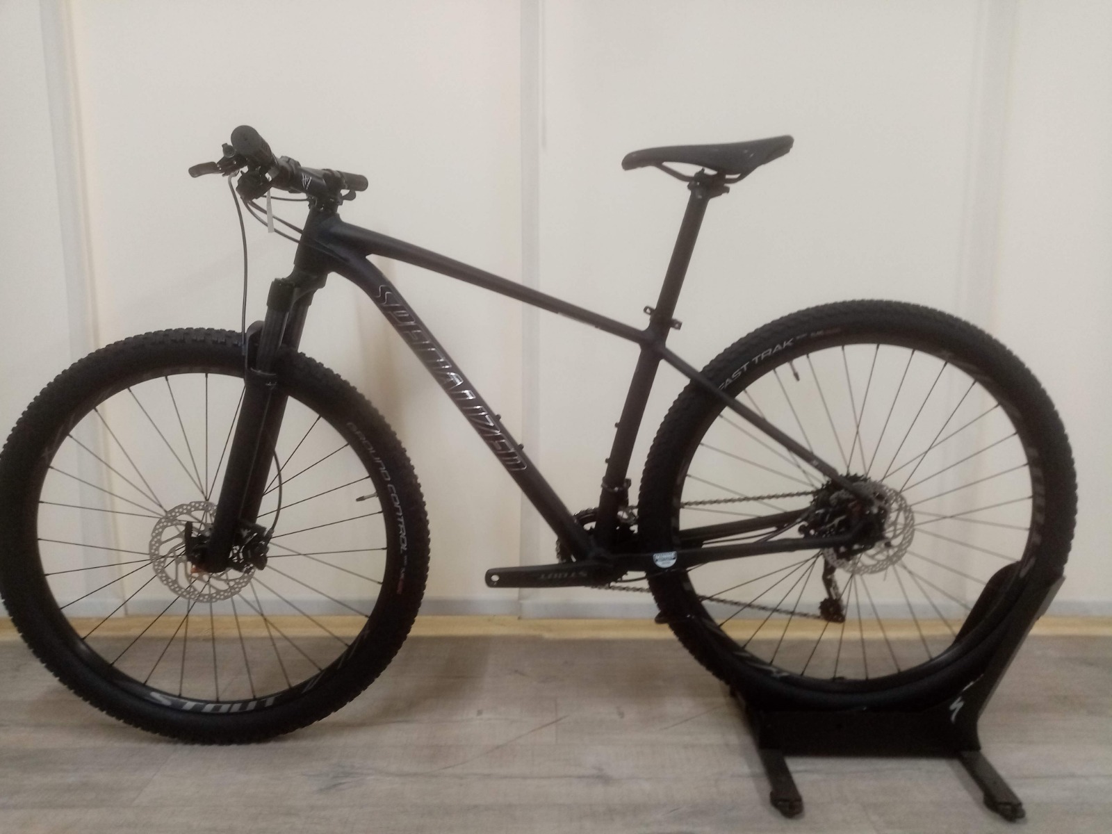 specialized rockhopper pro 2x 2019