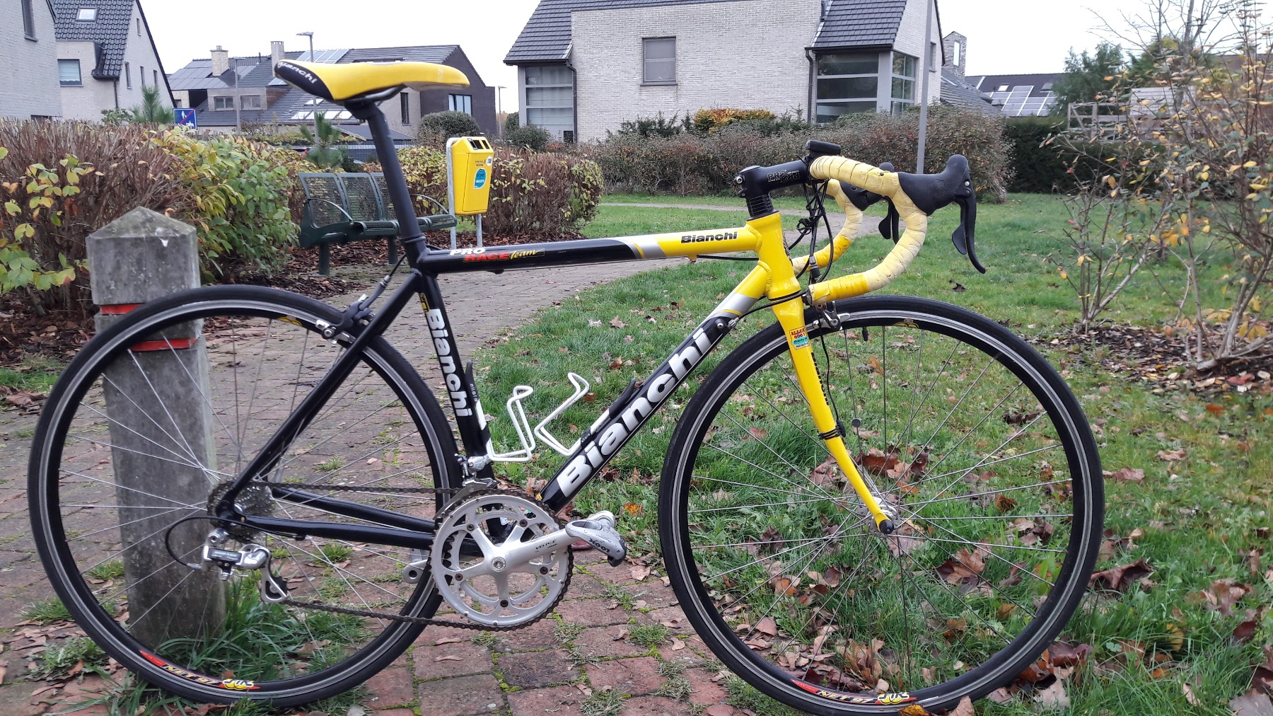 bianchi pro race team bike
