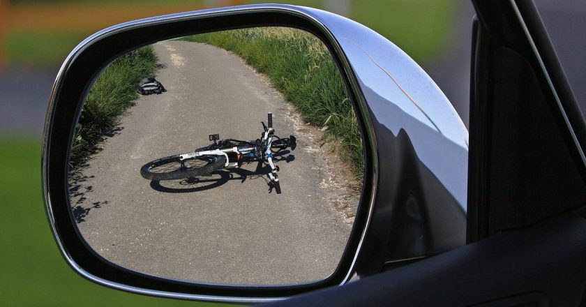 Qui paye en cas d’accident avec un cycliste en tort ?