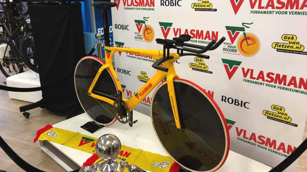 Dion Beukeboom pistefiets vlasman gekvanfietsen werelduurrecord