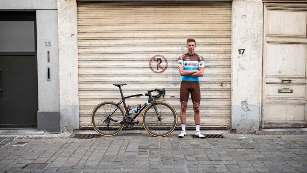 ag2r la mondiale rijdt met eddy merckx 525 in 2019 worldtour